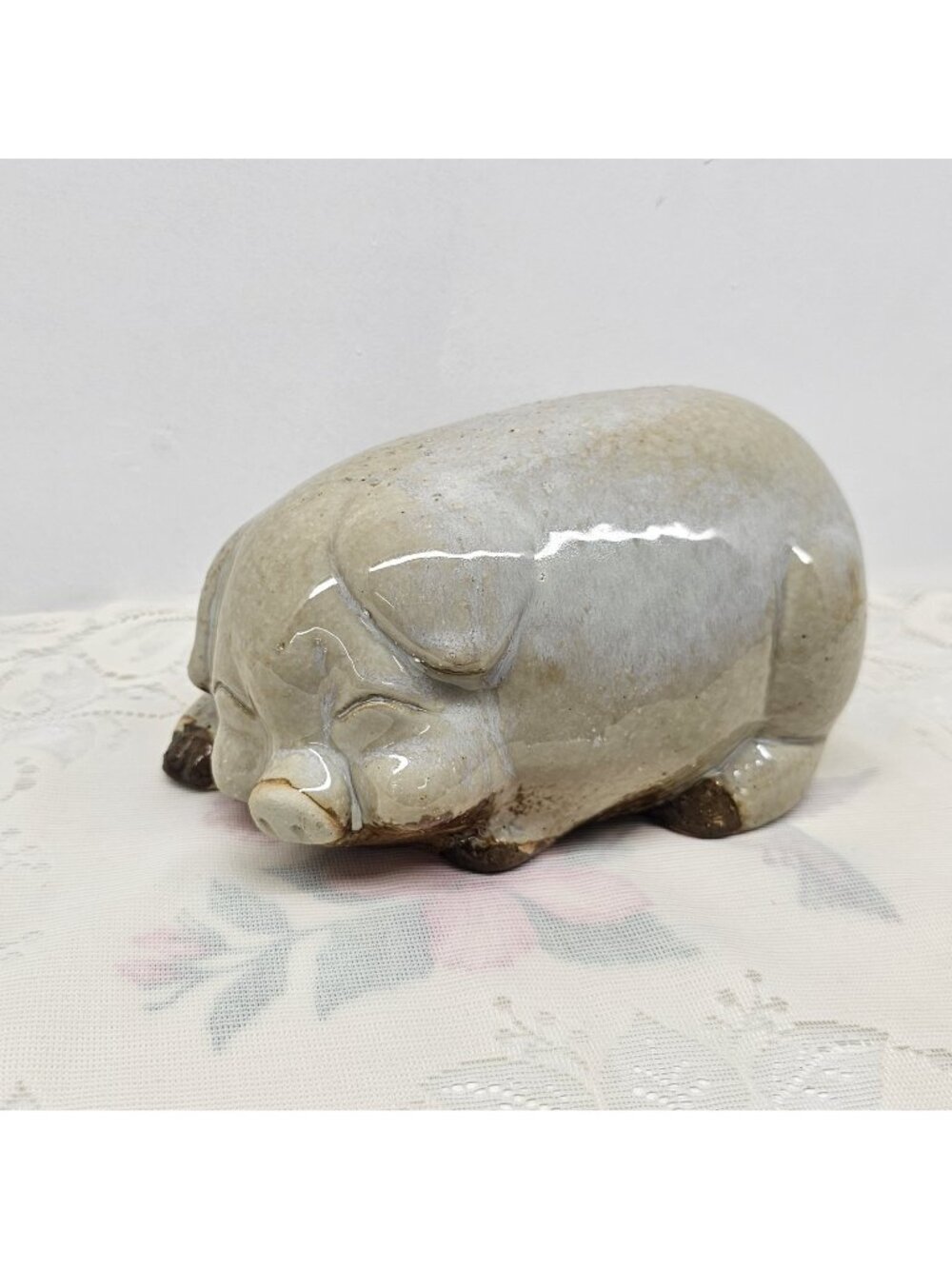 Vintage Art Pottery Ceramic Glazed Sleeping Chunky Pig Figurine Cottage Farm